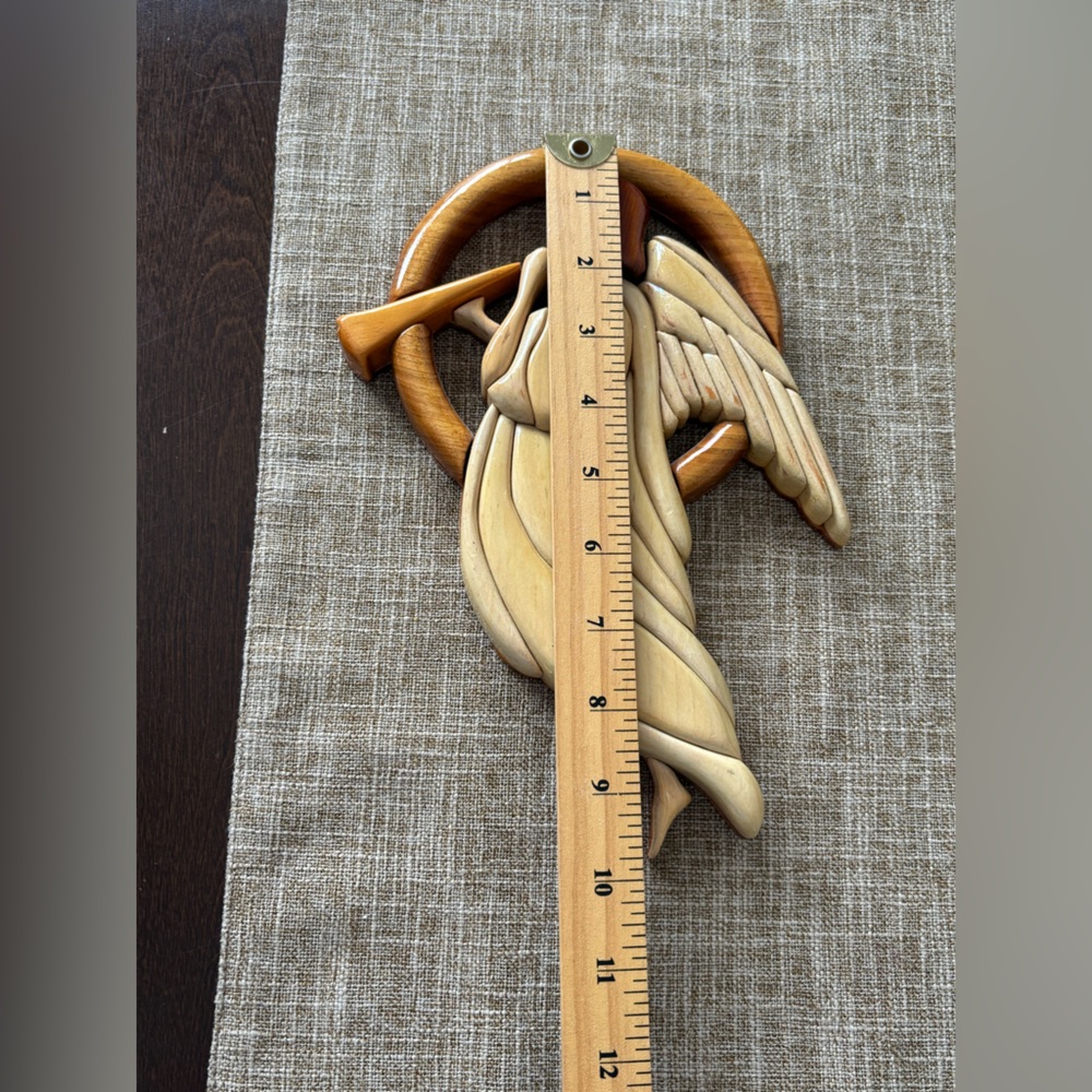 Vintage Intarsia Angel Wood Sculpture Mosaic Musician Figurine Wall Hanging 9.5” - Picture 4 of 5